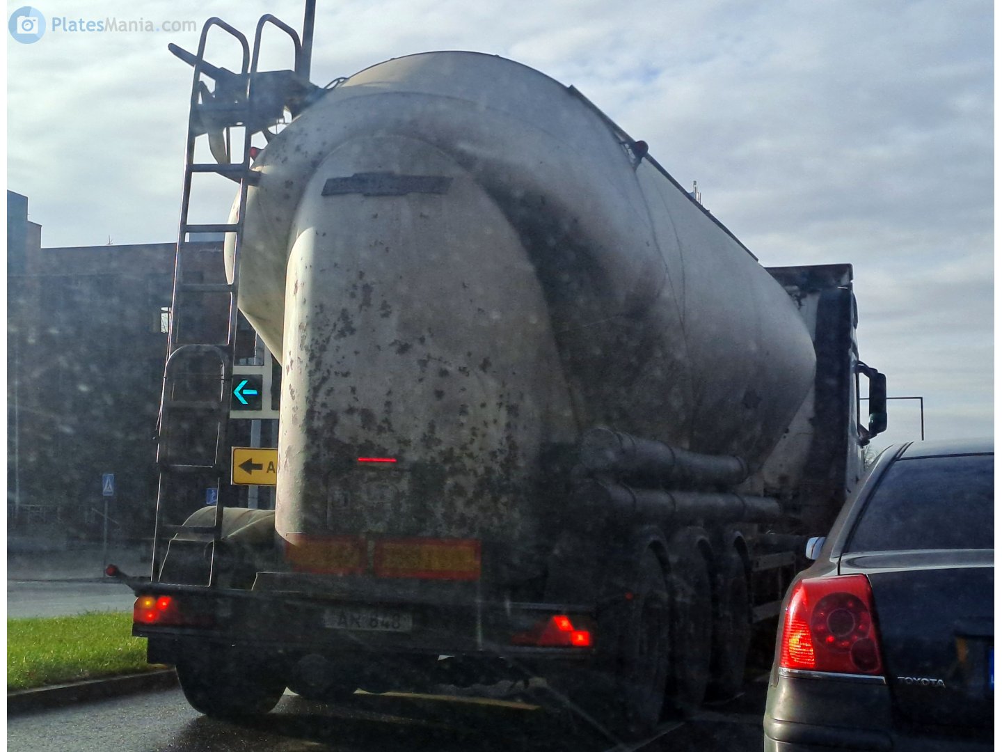 AR 848, Mistrall Siloveicoli S-Series 