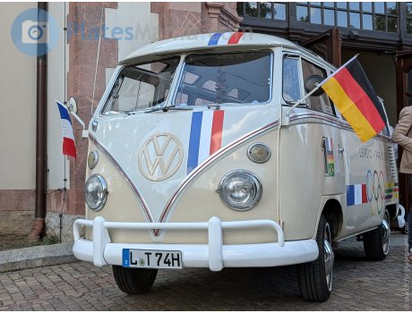 L T 74H, Volkswagen Bus