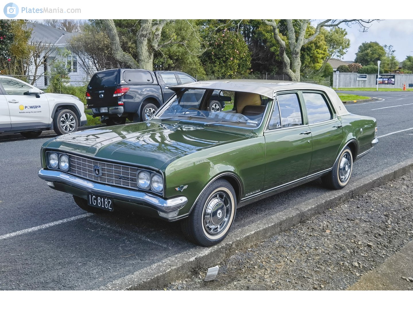 IG8182, Holden Premier 2nd gen Sedan (HK/HT/HG), 1968–1971