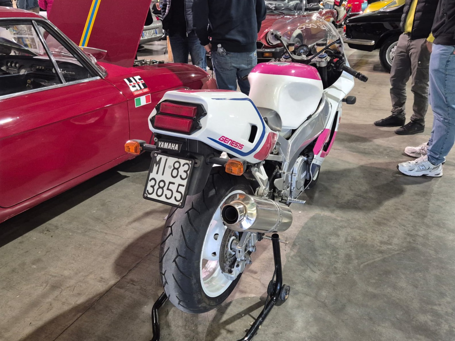 MI 833855, Yamaha YZF 750R, 1993–1998