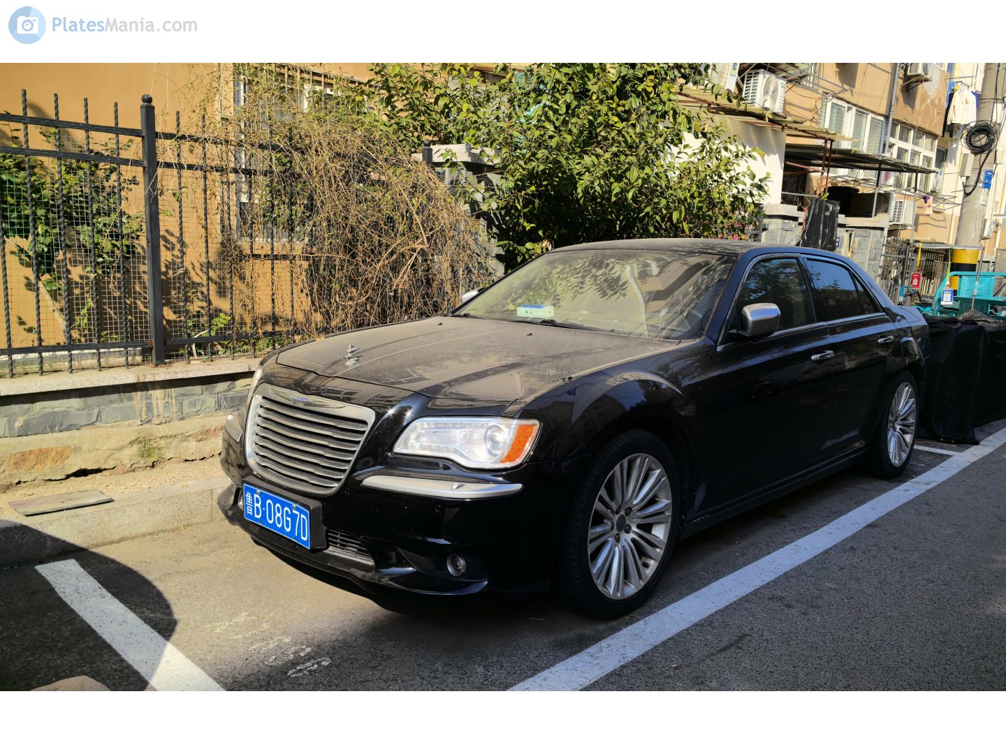 鲁B·08G7D, Chrysler 300/300C 2nd gen (LD), 2010–2014