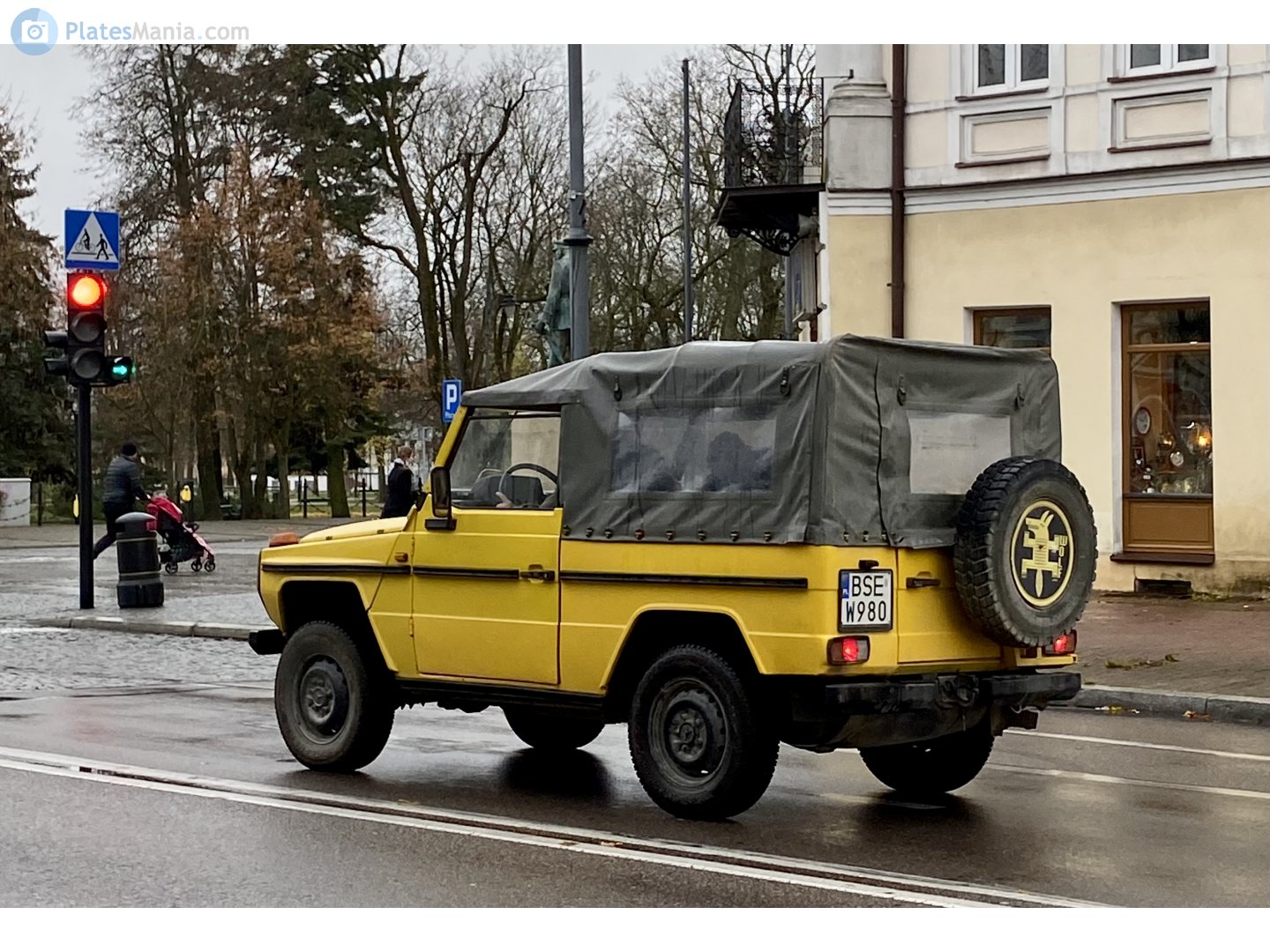 BSE W980, Mercedes-Benz G-Klasse Wolf Open-Roof SUV (W460/W461/W462; Military-spec), 1979–