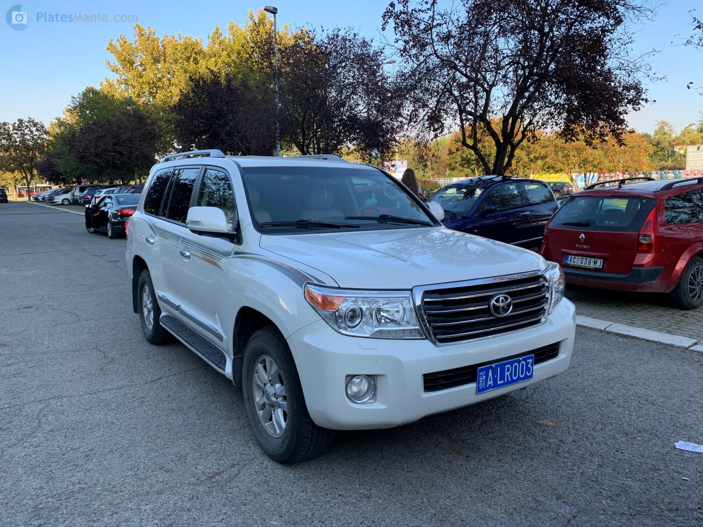 浙A·LR003, Toyota Land Cruiser 200 (J200), 1st facelift, 2011–2015