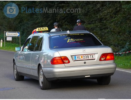 VL 239 TX, Mercedes-Benz E-Klasse