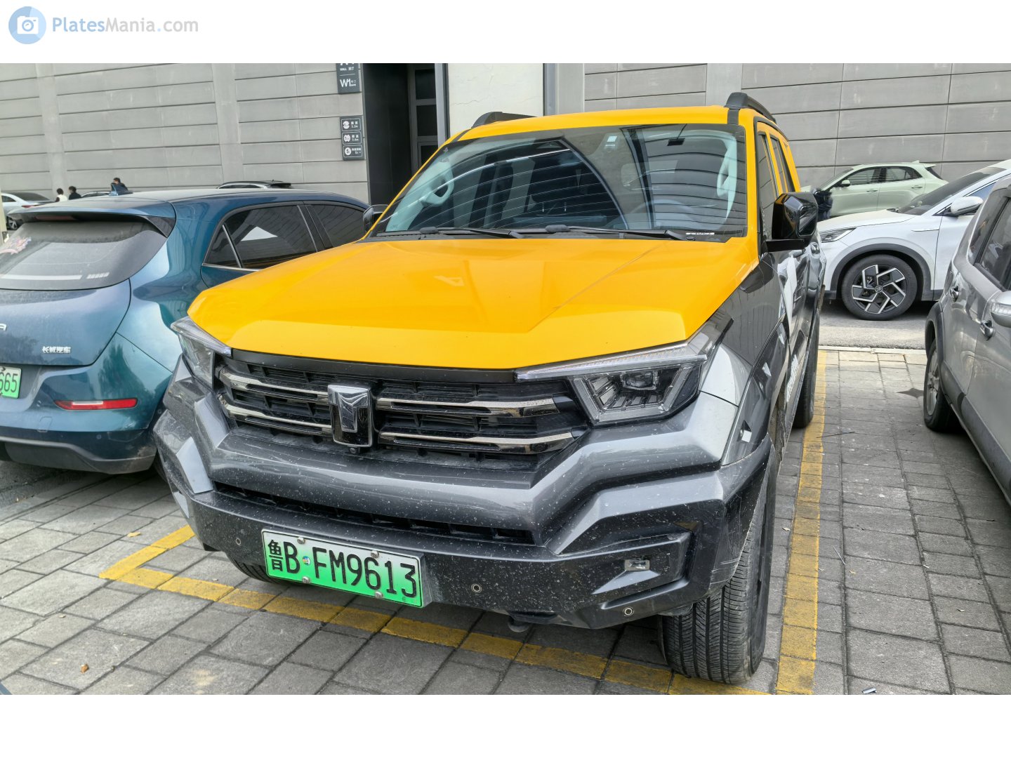 鲁B·FM9613, Tank 400 1st gen, 2023–