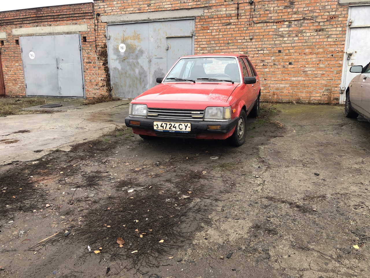 з 4724 СУ, Mazda 323 2nd gen 5-door Hatch (BD), 1980–1985