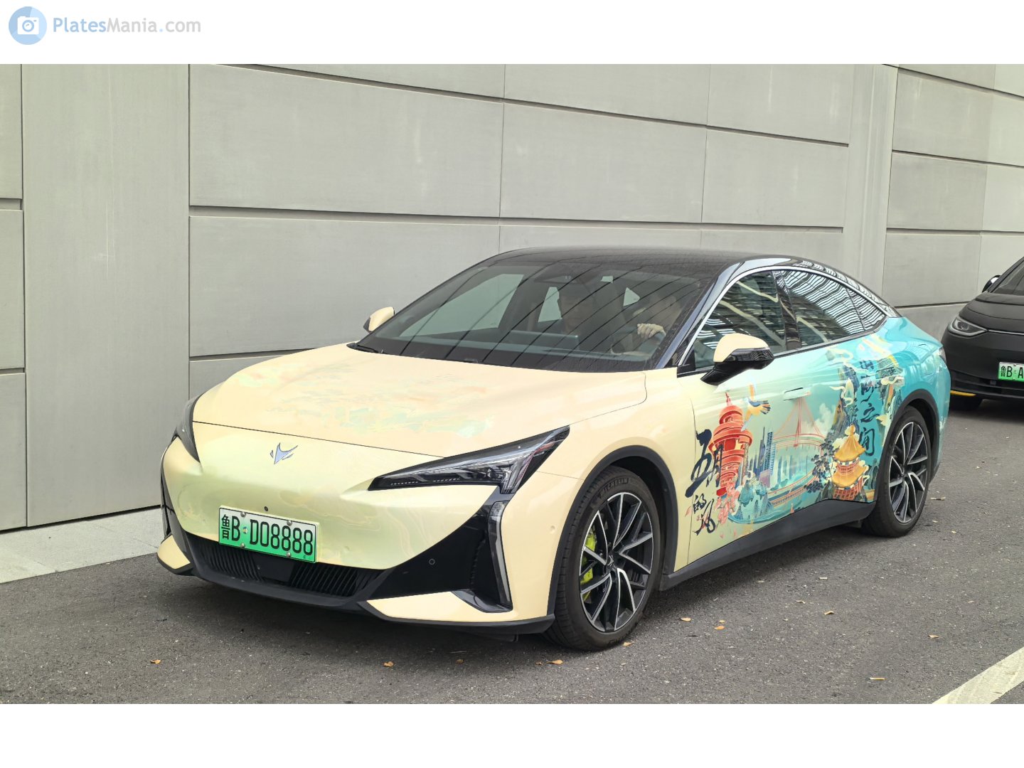 鲁B·D08888, Arcfox αS5 