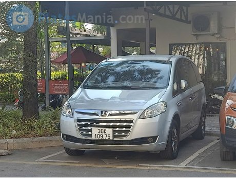 30K-109.75, Luxgen 7 MPV (M7)