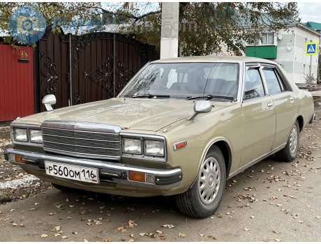 р560ом116, Nissan Laurel
