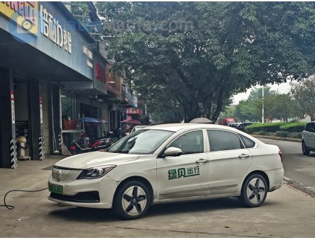 川A·DL3677, DongFeng Fengshen E70