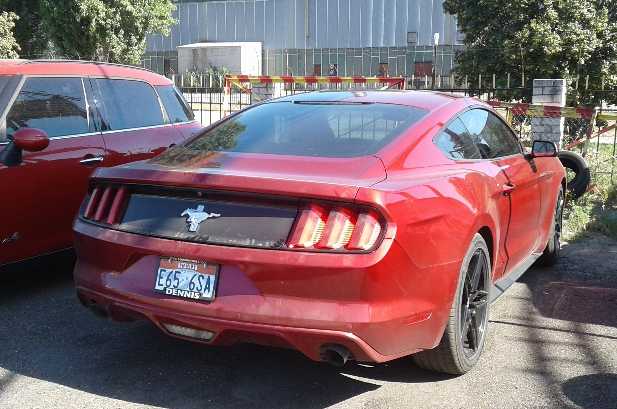 E65 6SA, License plate without vehicle 
