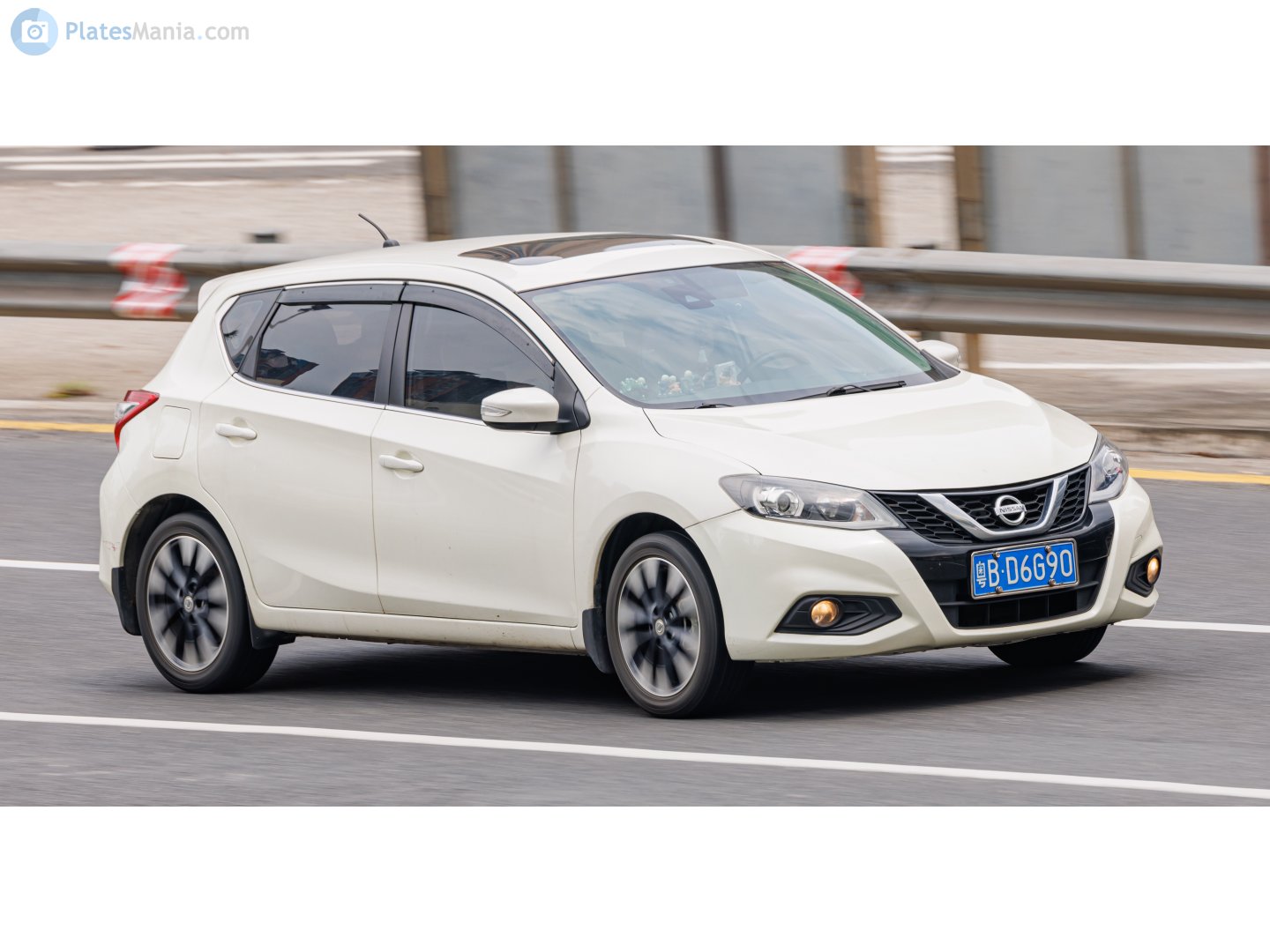 粤B·D6G90, Nissan Tiida 3rd gen (C13; CN-market), 2016–