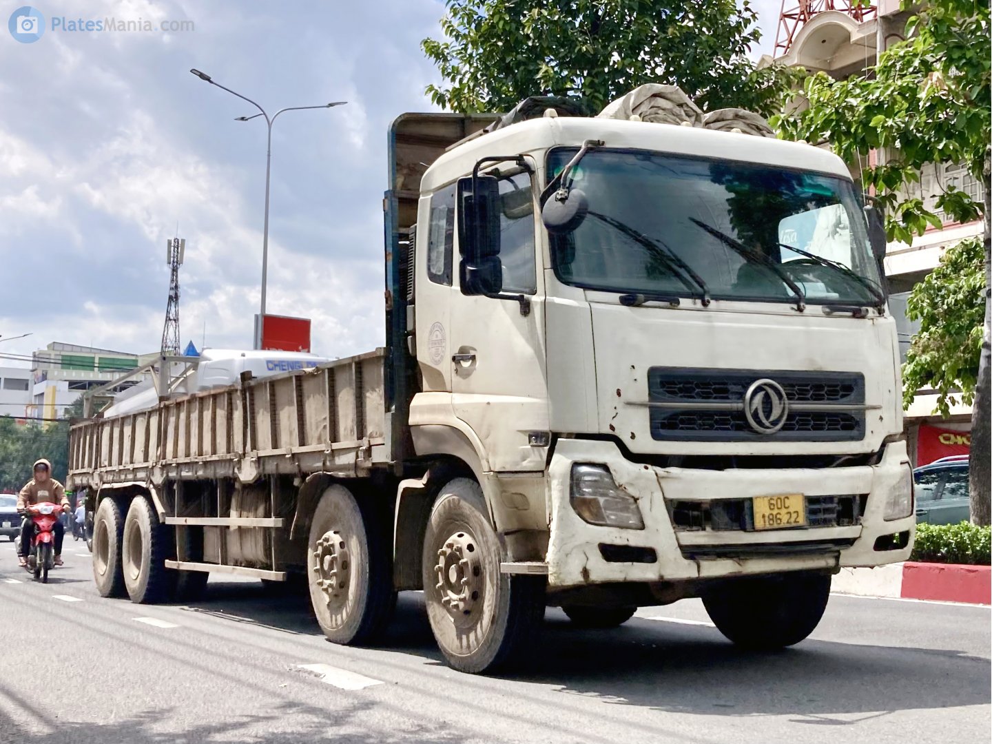 60C-186.22, DongFeng Kingrun 