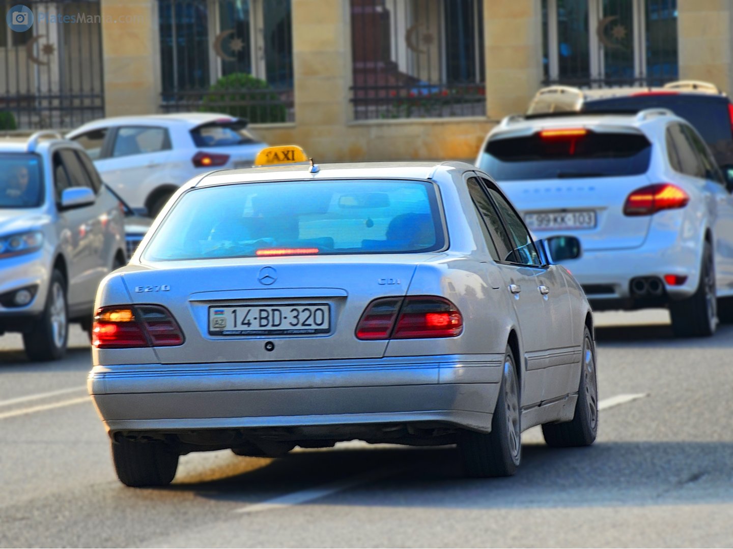 14 BD 320, Mercedes-Benz E-Klasse 2nd gen Sedan (W210), 1995­–2002