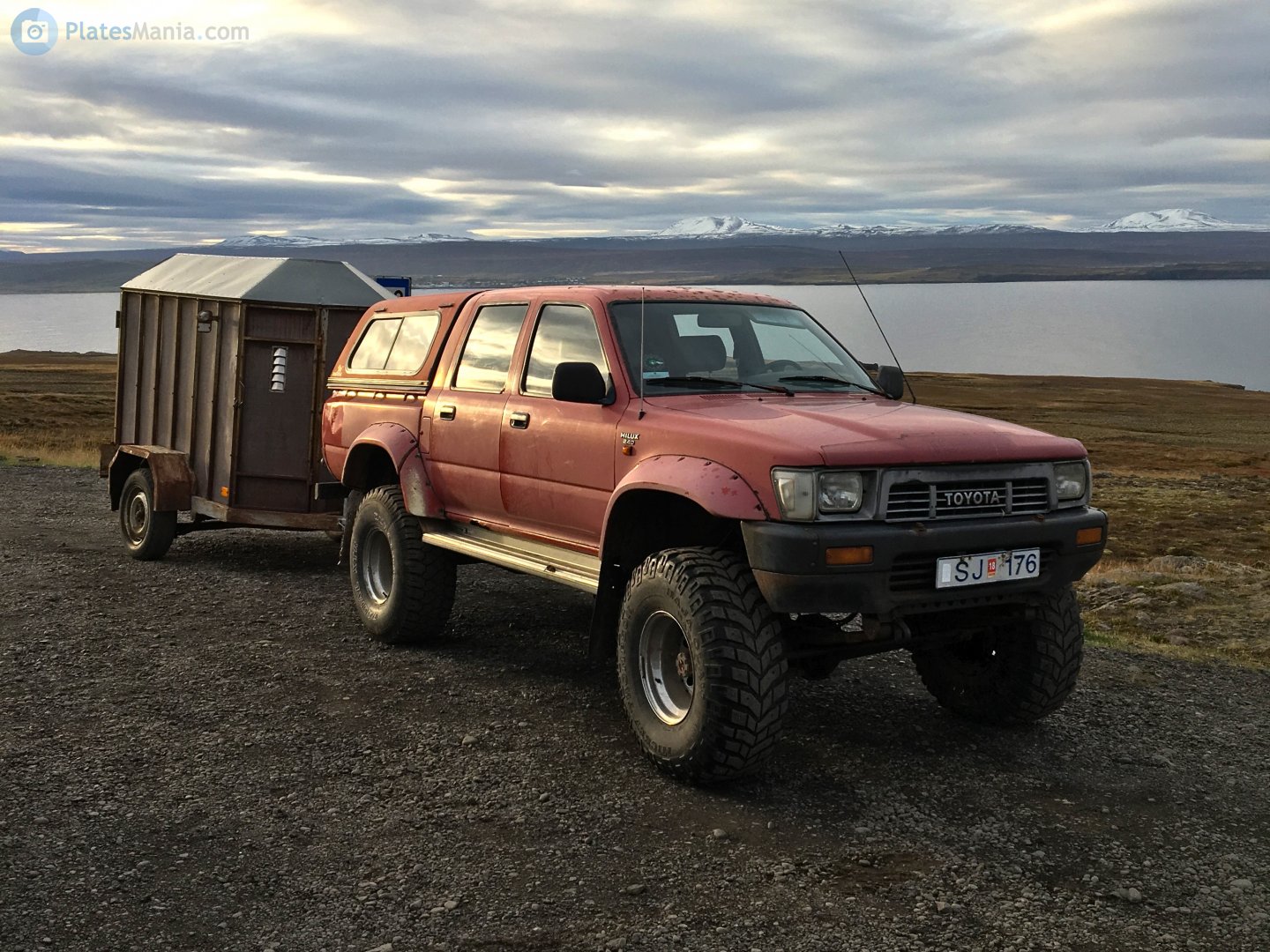 SJ 176, Toyota Hilux 5th gen (N80/N90/N100/N110), 1989–2005