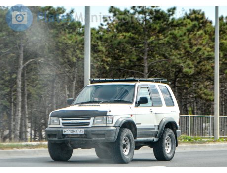 м110ме124, Isuzu Bighorn