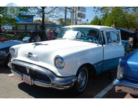 KI 0788, Oldsmobile 88