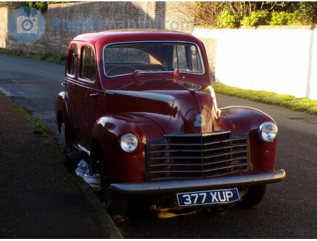 377 XUP, Vauxhall Wyvern