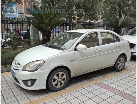 川F·83SU0, Hyundai Accent