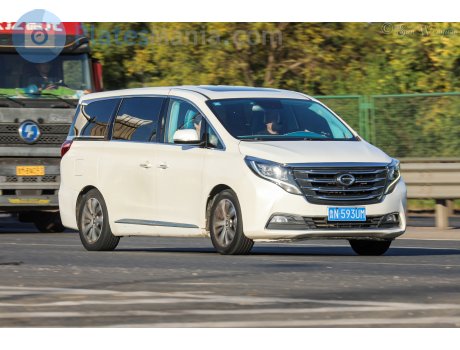 鲁N·593UM, Trumpchi M8