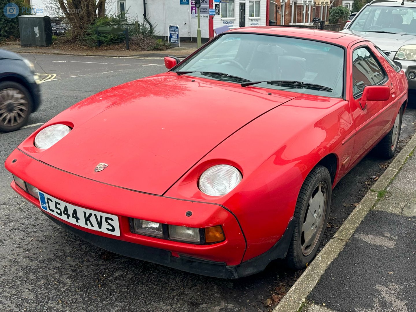 C544KVS, Porsche 928 1st gen (942), 1977–1986