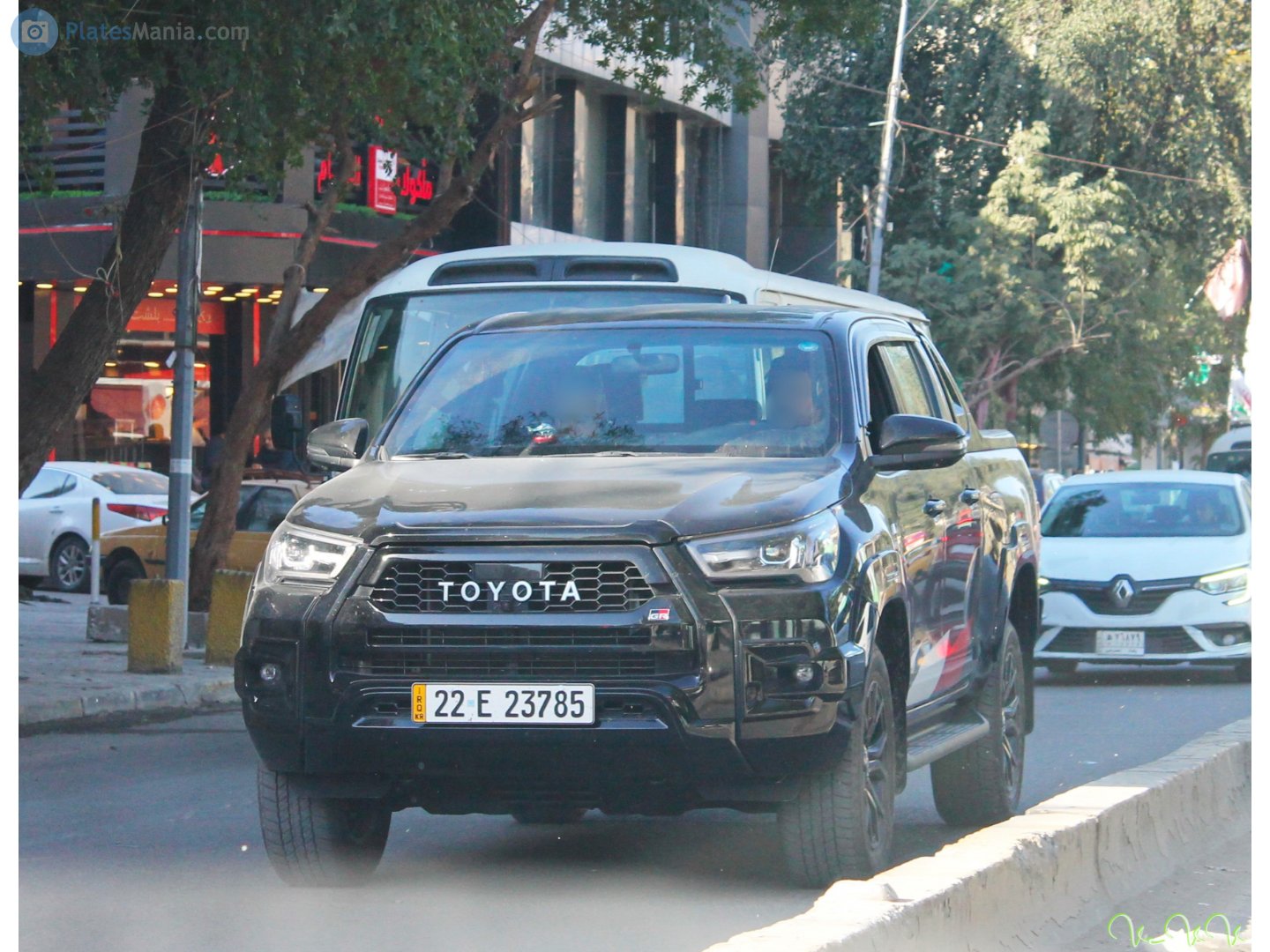 22 E 23785, Toyota Hilux 8th gen (AN120/AN130), 2015–