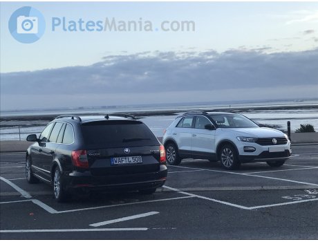 WAF L 508, Skoda Superb