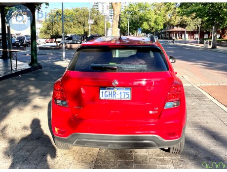1GHR-175, Holden Trax