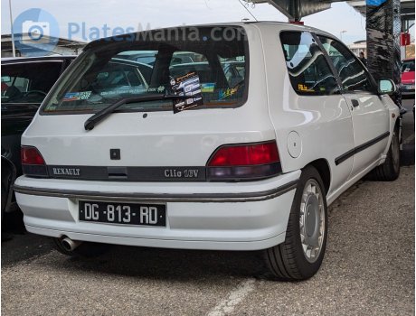 DG-813-RD, Renault Clio