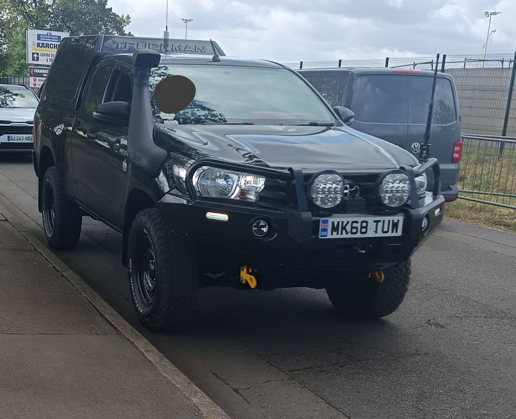 MK68TUW, Toyota Hilux 8th gen (AN120/AN130), 2015–