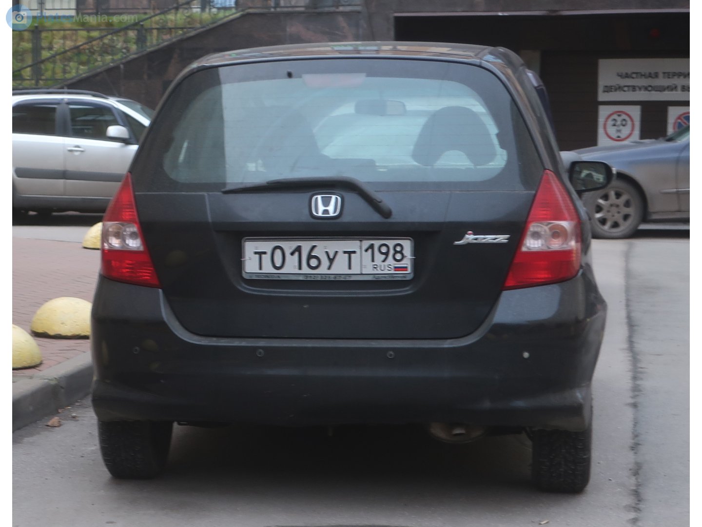 т 016 ут 198, Honda Jazz 1st gen (GD/GE), 2001–2008