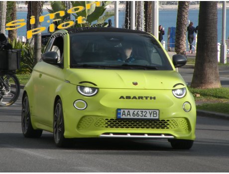 AA 6632 YB, Abarth 500e