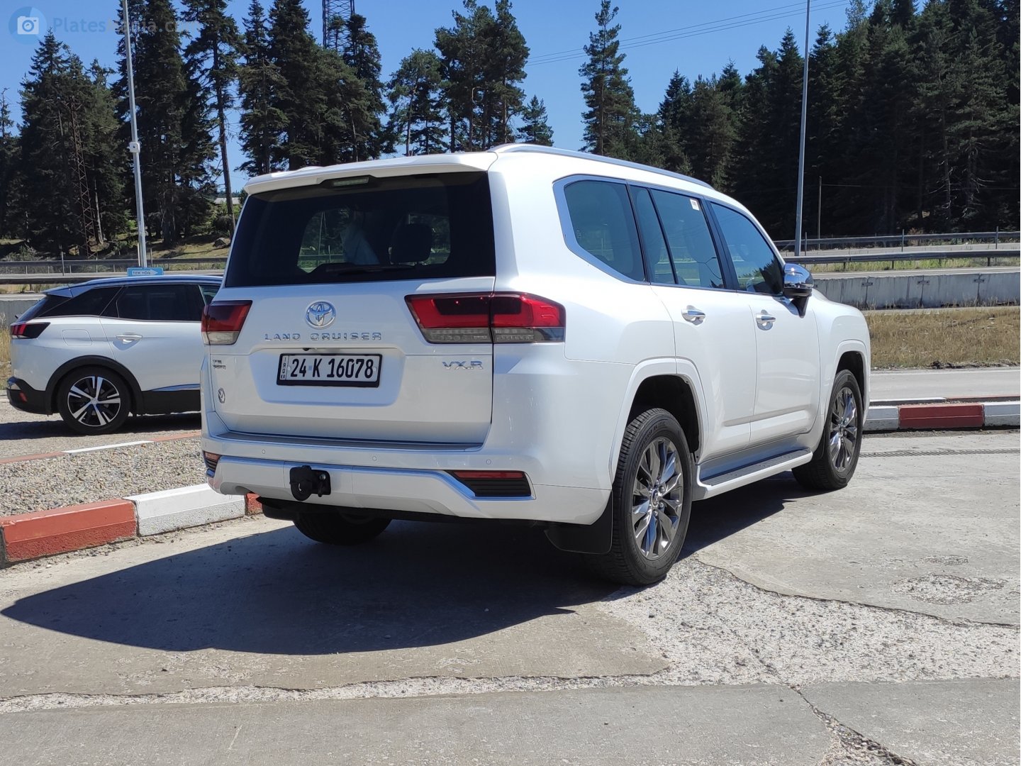 24 K 16078, Toyota Land Cruiser 300 (J300), 2021–