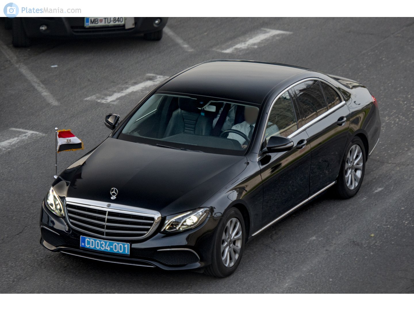 CD034-001, Mercedes-Benz E-Klasse 5th gen Sedan (V213/W213), 2016­–2020