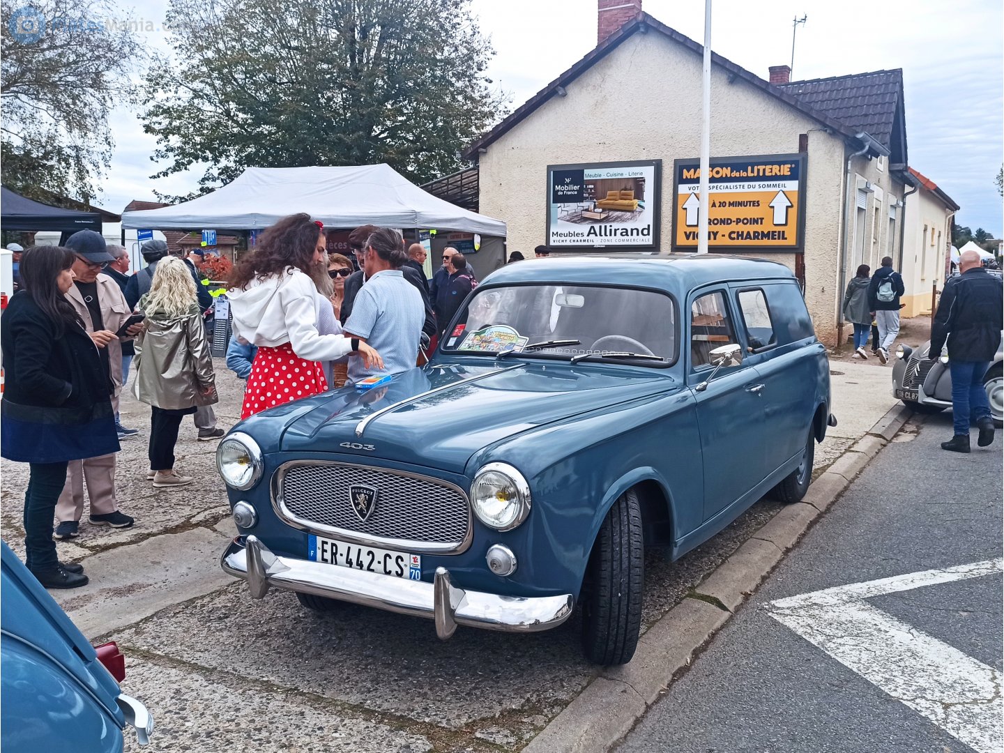 ER-442-CS, Peugeot 403 Fourgonnette, 1956–1962