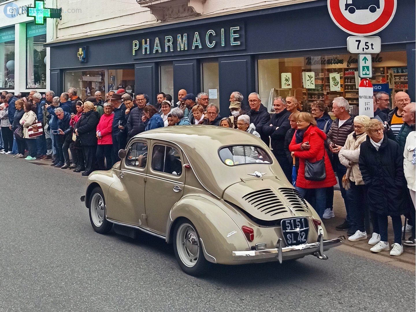 5151 SL 42, Renault 4CV 1st gen Sedan (106), 1947–1961