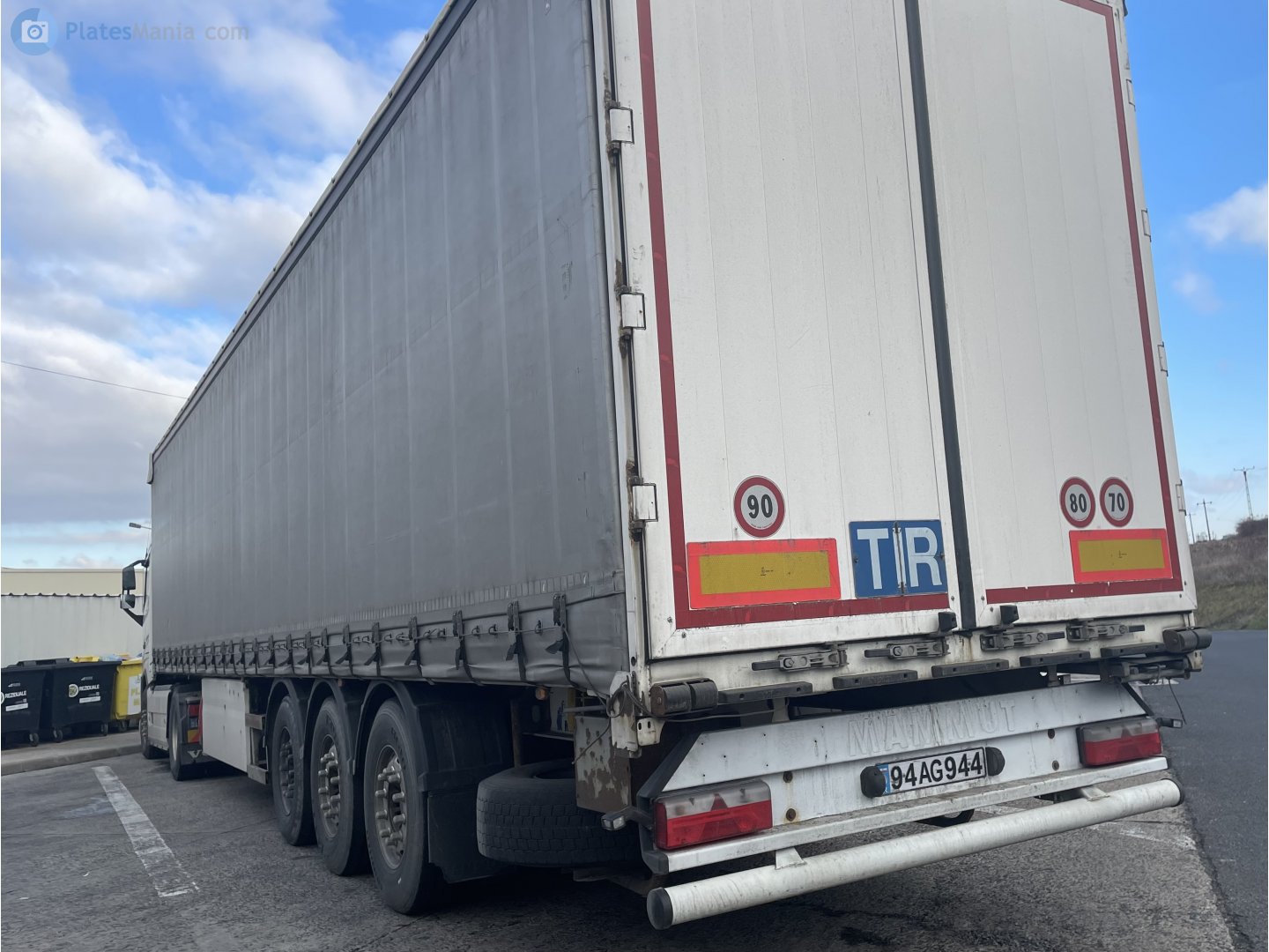 94AG944, Mammut Trailer 