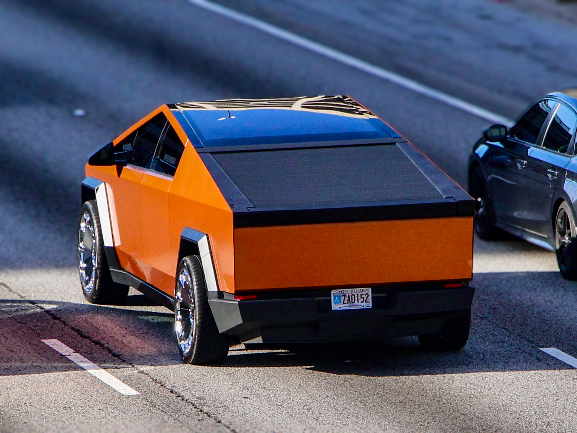 ZAD152, Tesla Cybertruck 1st gen, 2023–