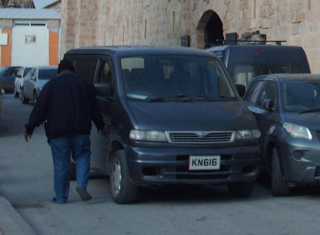 KN 616, Mazda Bongo Friendee 1st gen (SG/SK/SL), 1995–2001