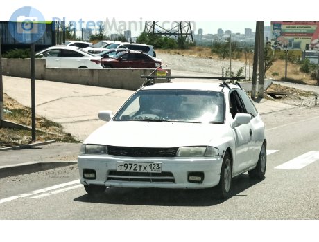 т972тх123, Mazda Familia