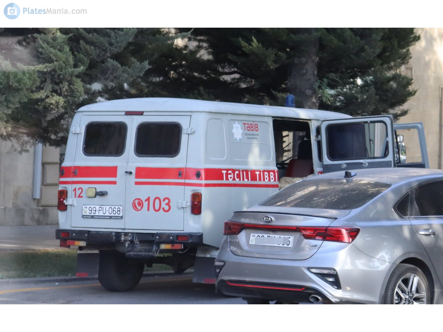 99 PU 068, UAZ 452 452А/3962/3741 Glassed Van, 1965–