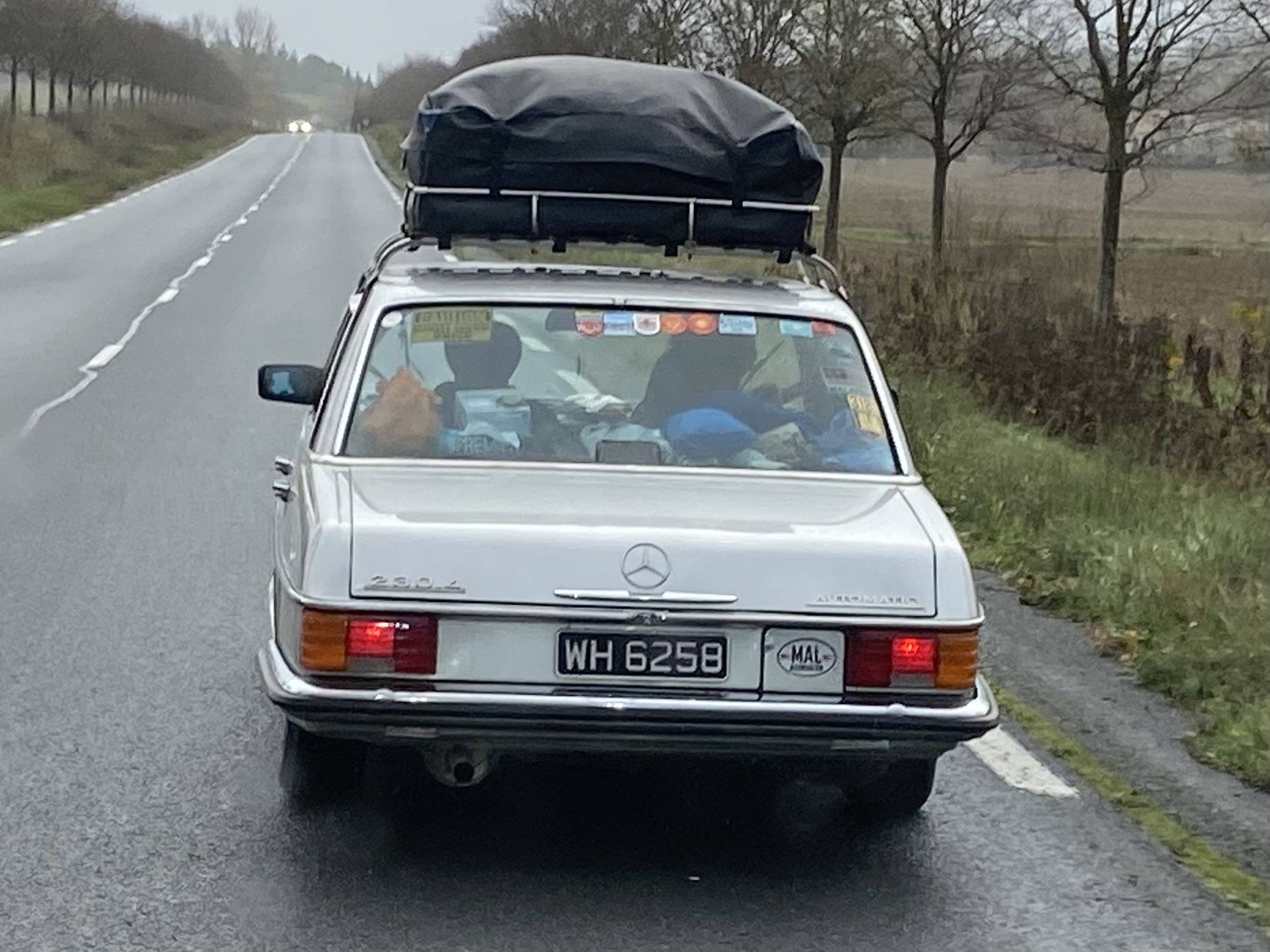 WH 6258, Mercedes-Benz E-Klasse 200–280 Sedan (W114/W115), 1967­–1976