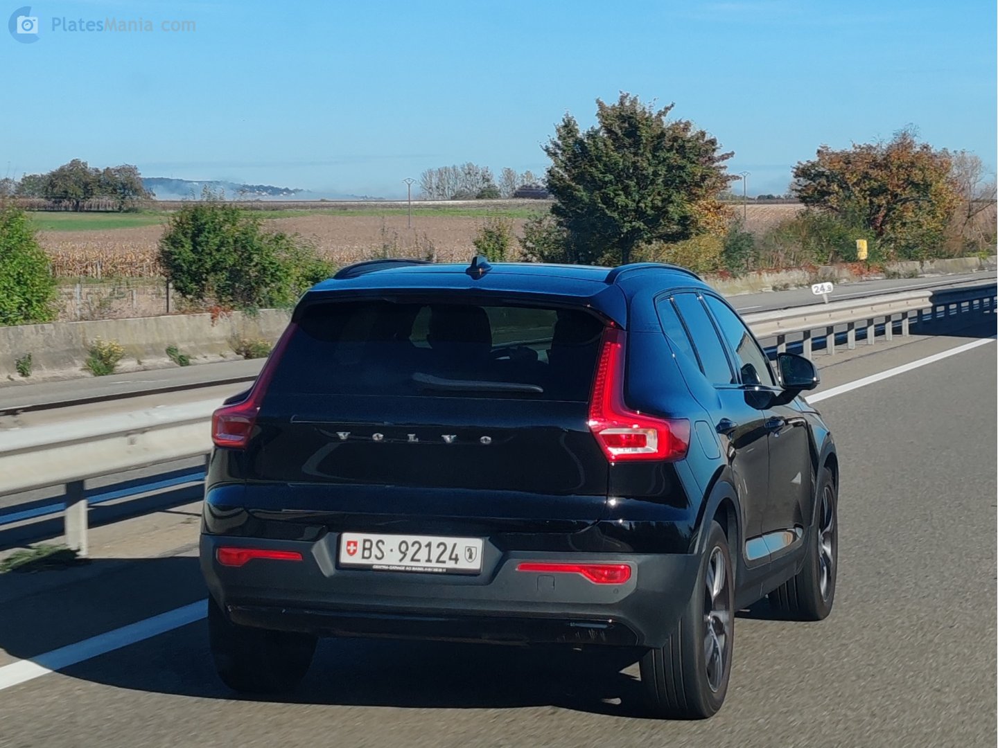 BS 92124, Volvo XC40 / EX40 1st gen (536), 2017–