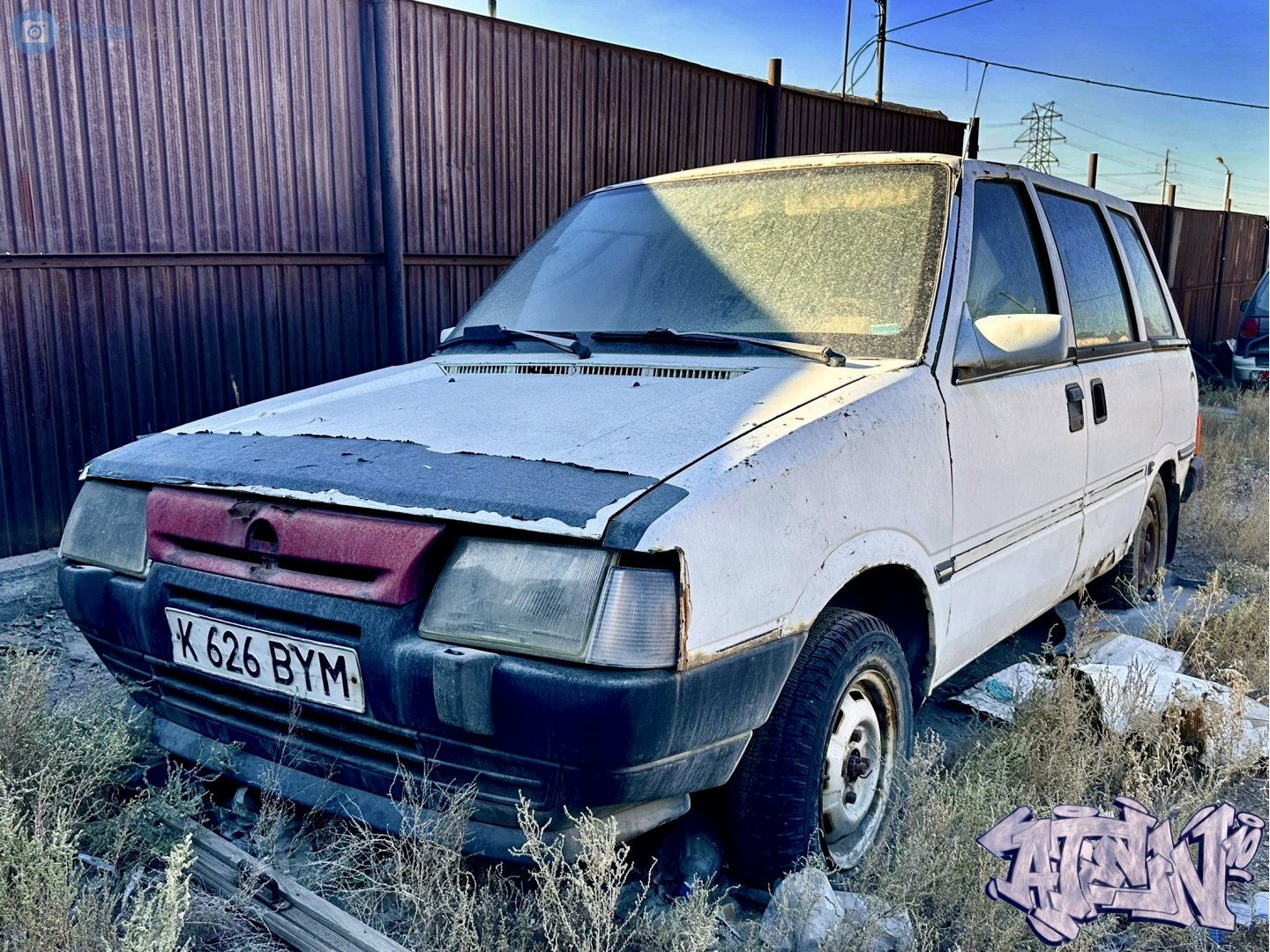 K 626 BYM, Nissan Prairie 1st gen (M10), 1982–1988