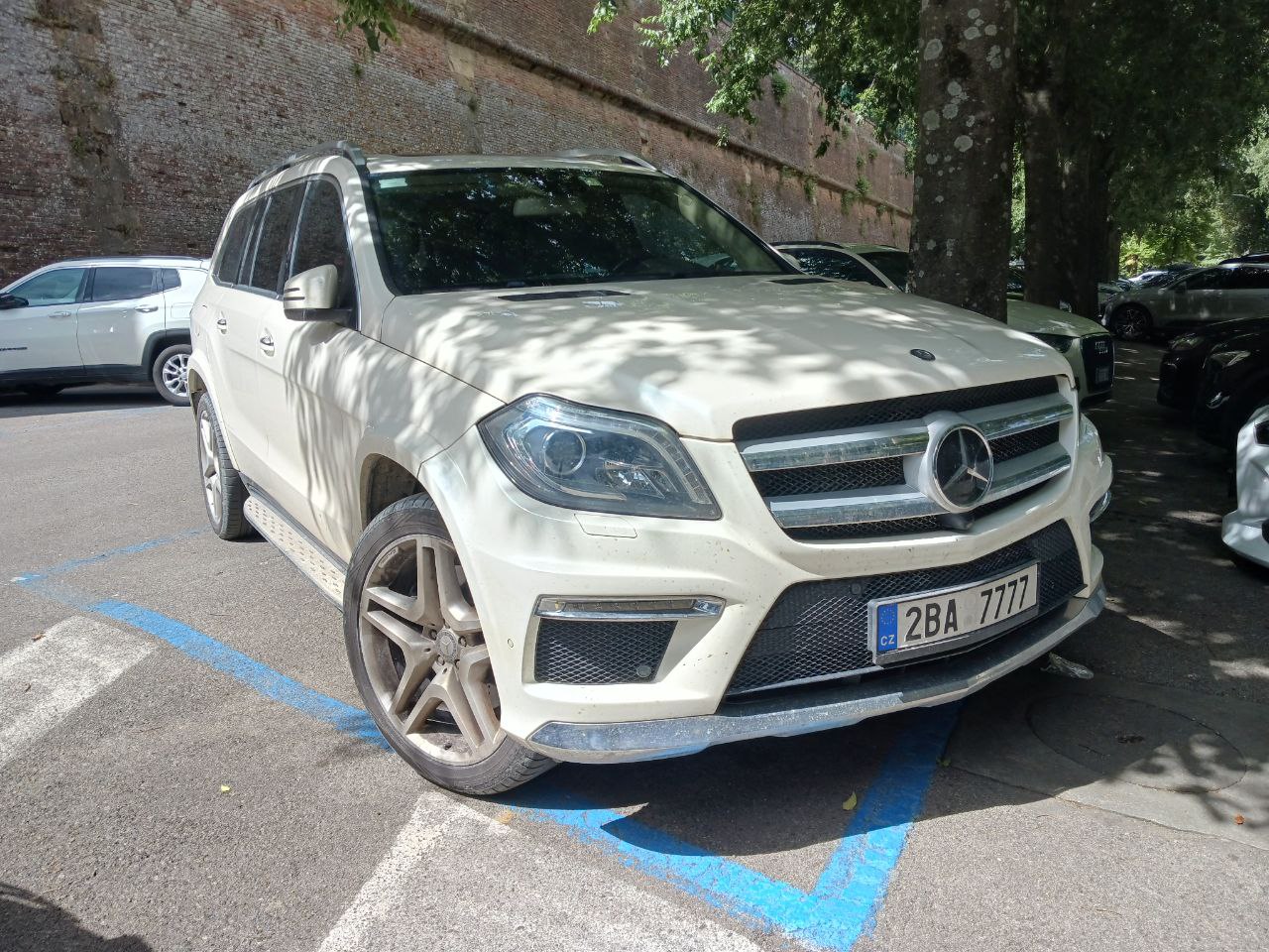2BA 7777, Mercedes-Benz GL-Klasse 2nd gen (X166), 2012–2015