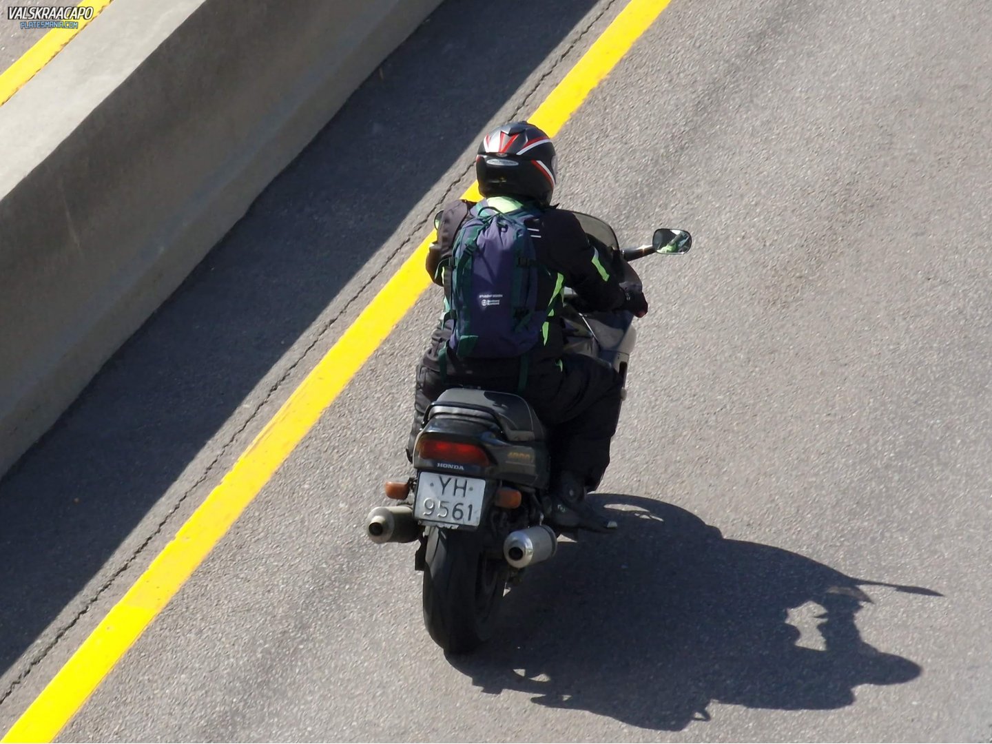 YH 9561, Honda CBR Series 1000F, 1993–1999