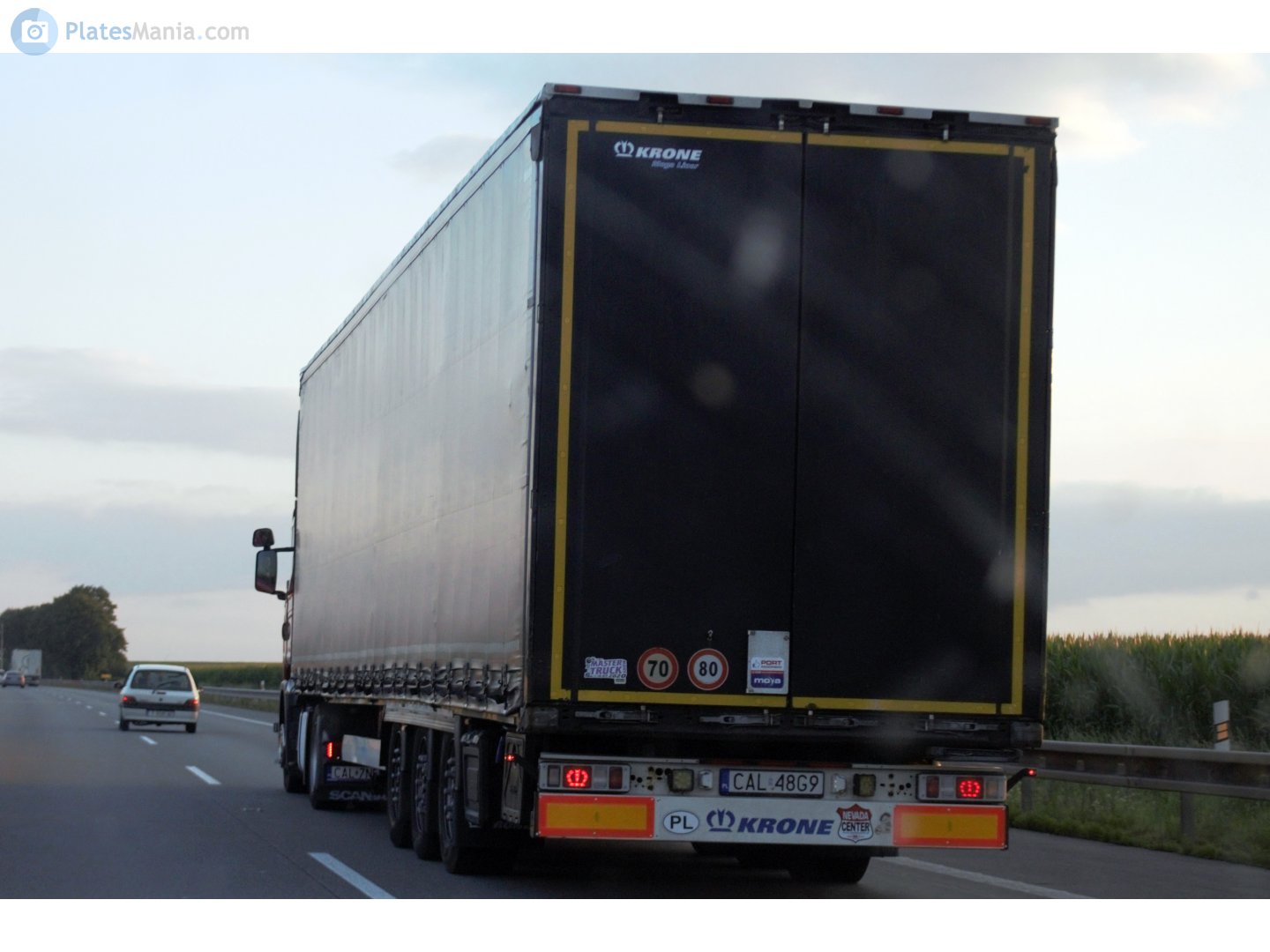 CAL 48G9, Krone Mega Liner 