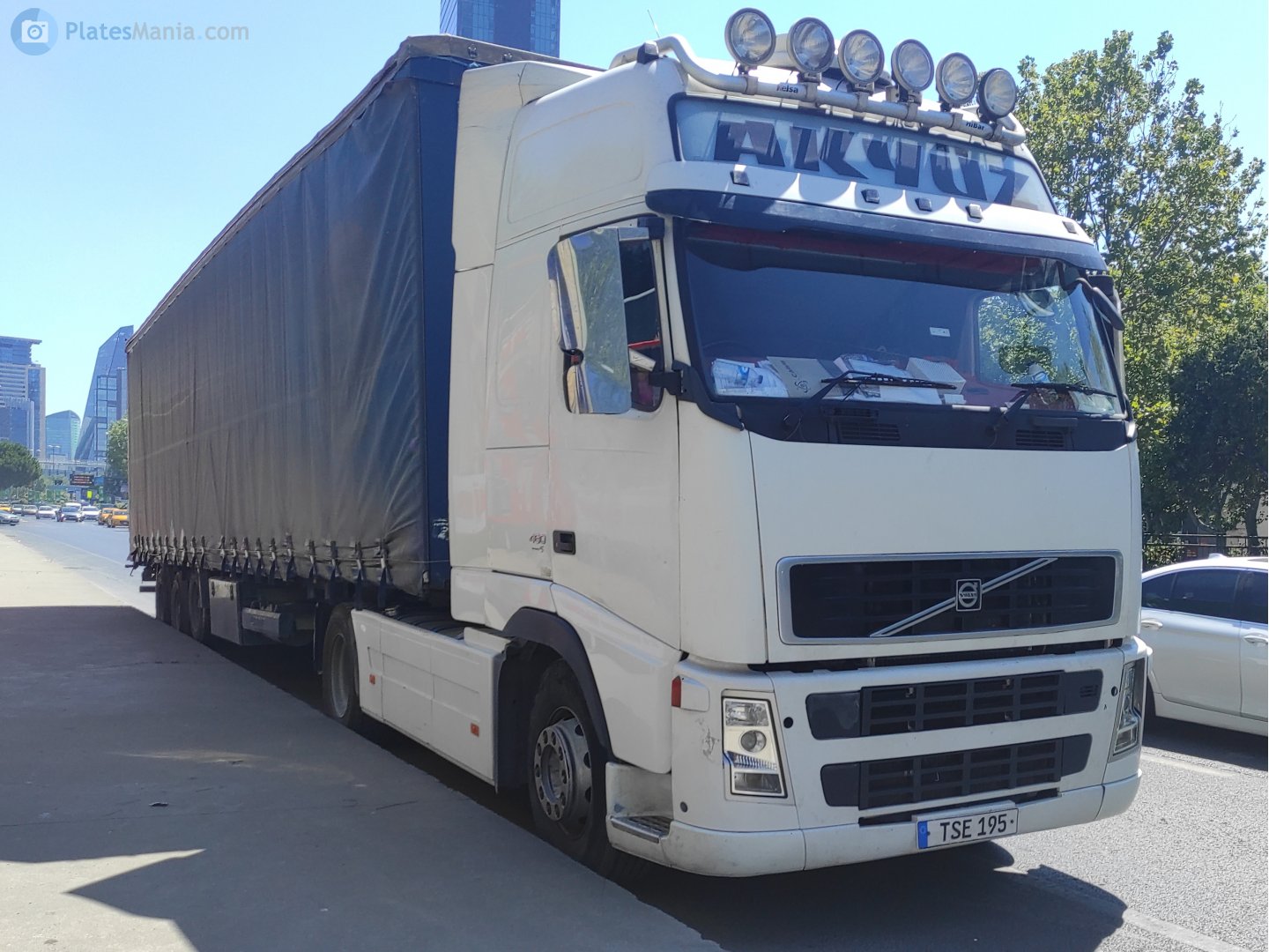 TSE 195, Volvo FH 2nd gen, 2002–2008