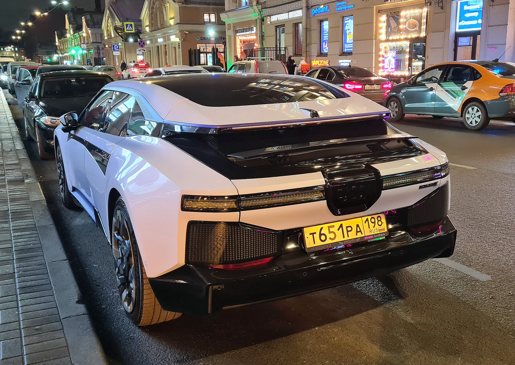 т 651 ра 198, HiPhi Z 