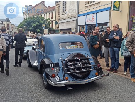 311 FL 90, Citroёn Traction Avant